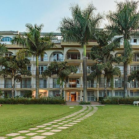 Garden Courts Hotel Masaka ภายนอก รูปภาพ